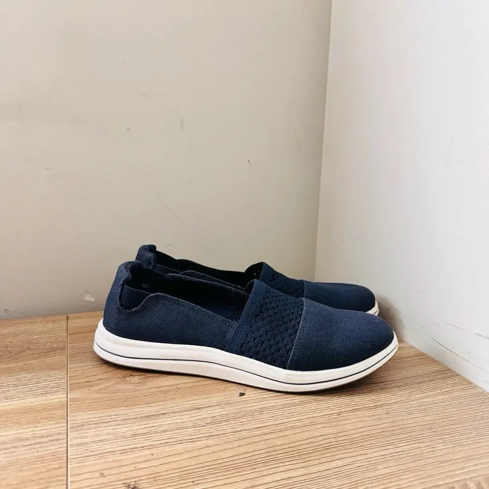 Clarks Women's Breeze Vibe CloudSteppers Slip On Loafer Navy Size 6